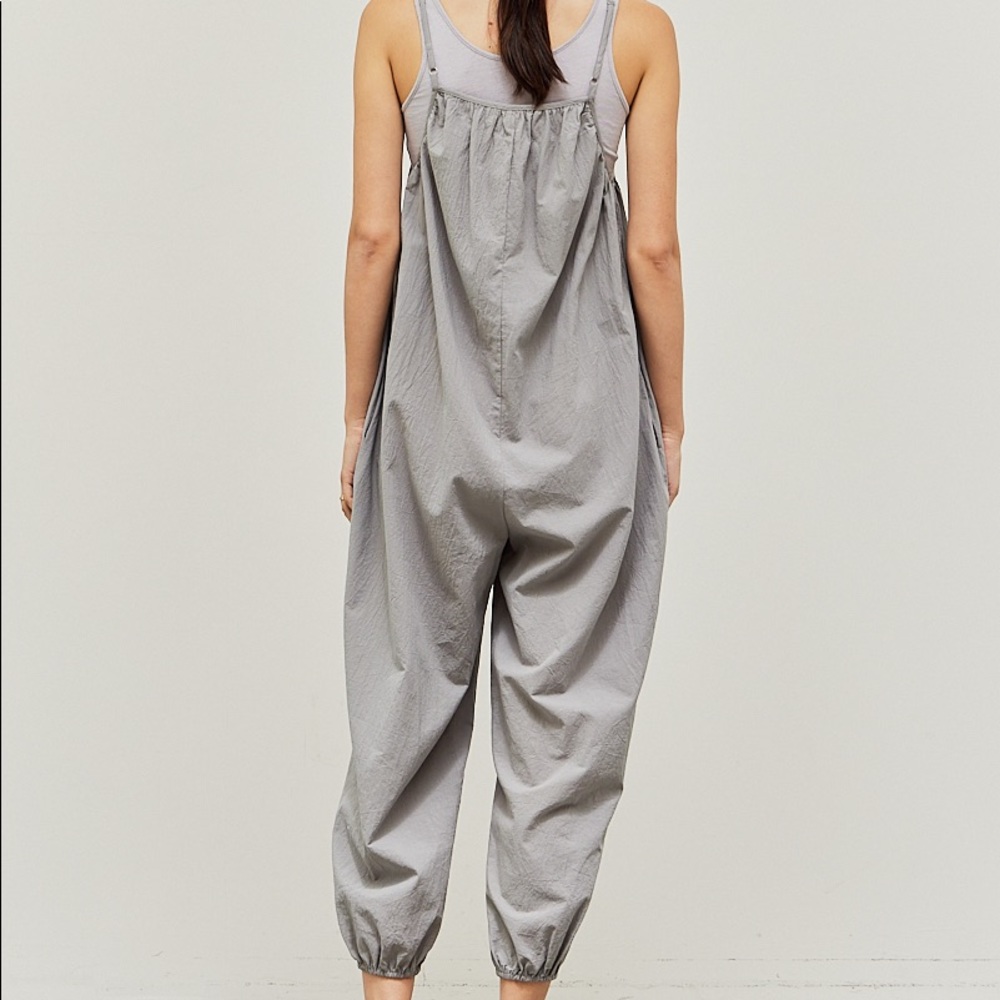 New from The King Kouture Gray Lightweight Cotton Jumpsuit Medium - Picture 3 of 6